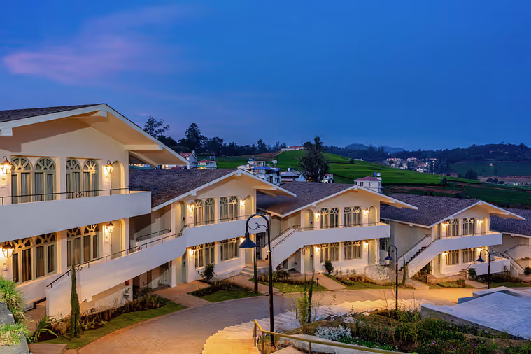Mango_Hill_Shola,_Ooty_in_view_during_the_night_with_the_lights_on