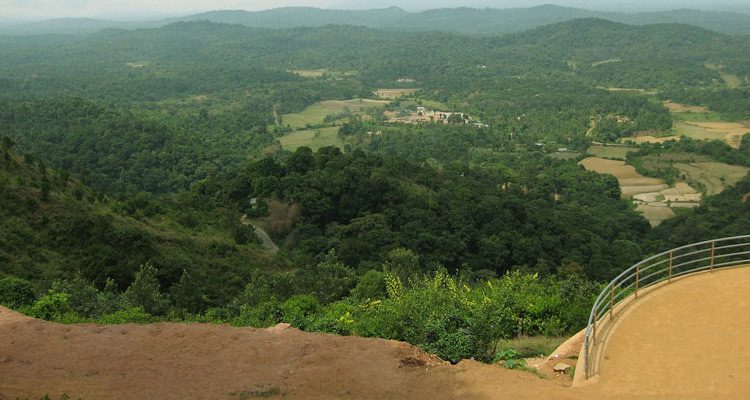 places-to-visit-coorg-tour-local-sightseeing-tour-package-rajas-seat-coorg